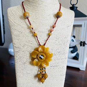 Authentic jade handmade flower necklace